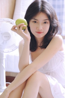 年轻护士1